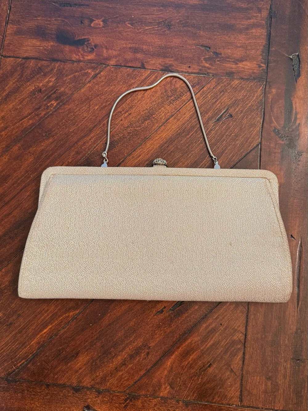Chic Cream Evening Clutch with Chain Handle
